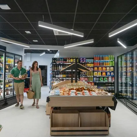 4p 2bdrms Κάμπινγκ *