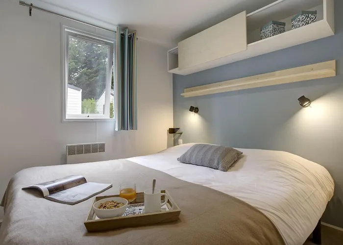 4p 2bdrms Κάμπινγκ