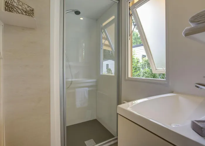 4p 2bdrms Κάμπινγκ *