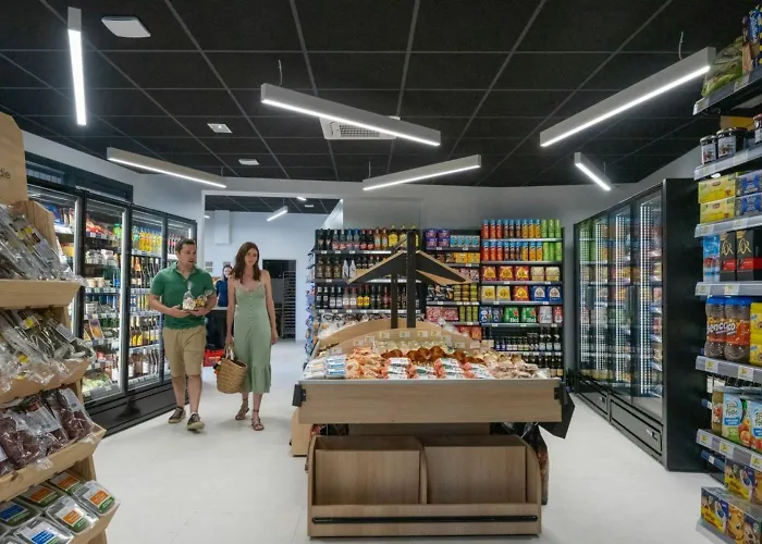 4p 2bdrms Κάμπινγκ *